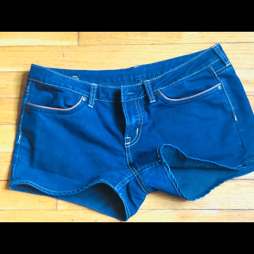 Buffalo shorts